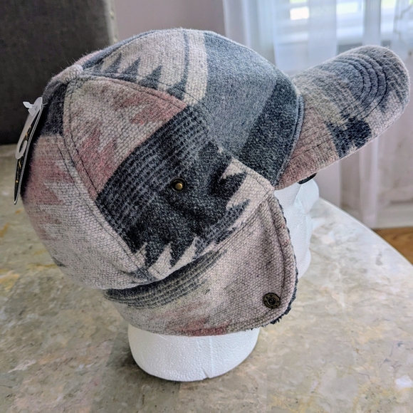 New Scala Man's  Winter Hat - Picture 1 of 14